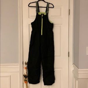 Black ski/snowboard/snow bib pants